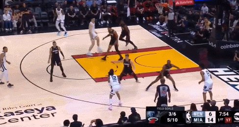 1744358727998011293.gif 1.gif