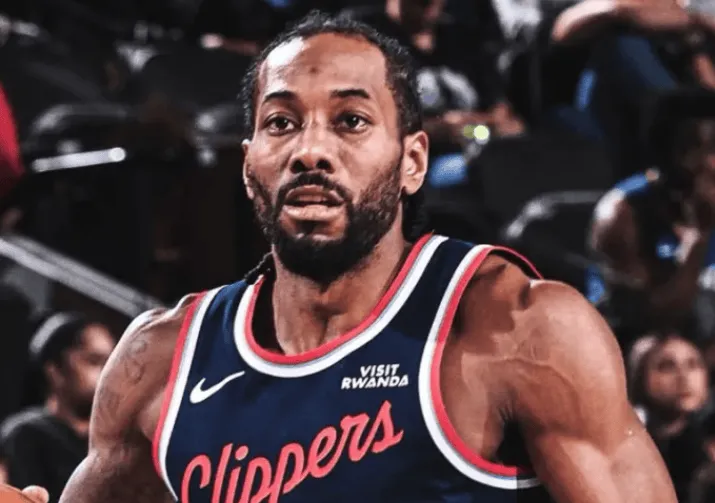 开云网址是什么-船记：小卡本周一直带伤上阵，脚踝和膝盖都有伤在身