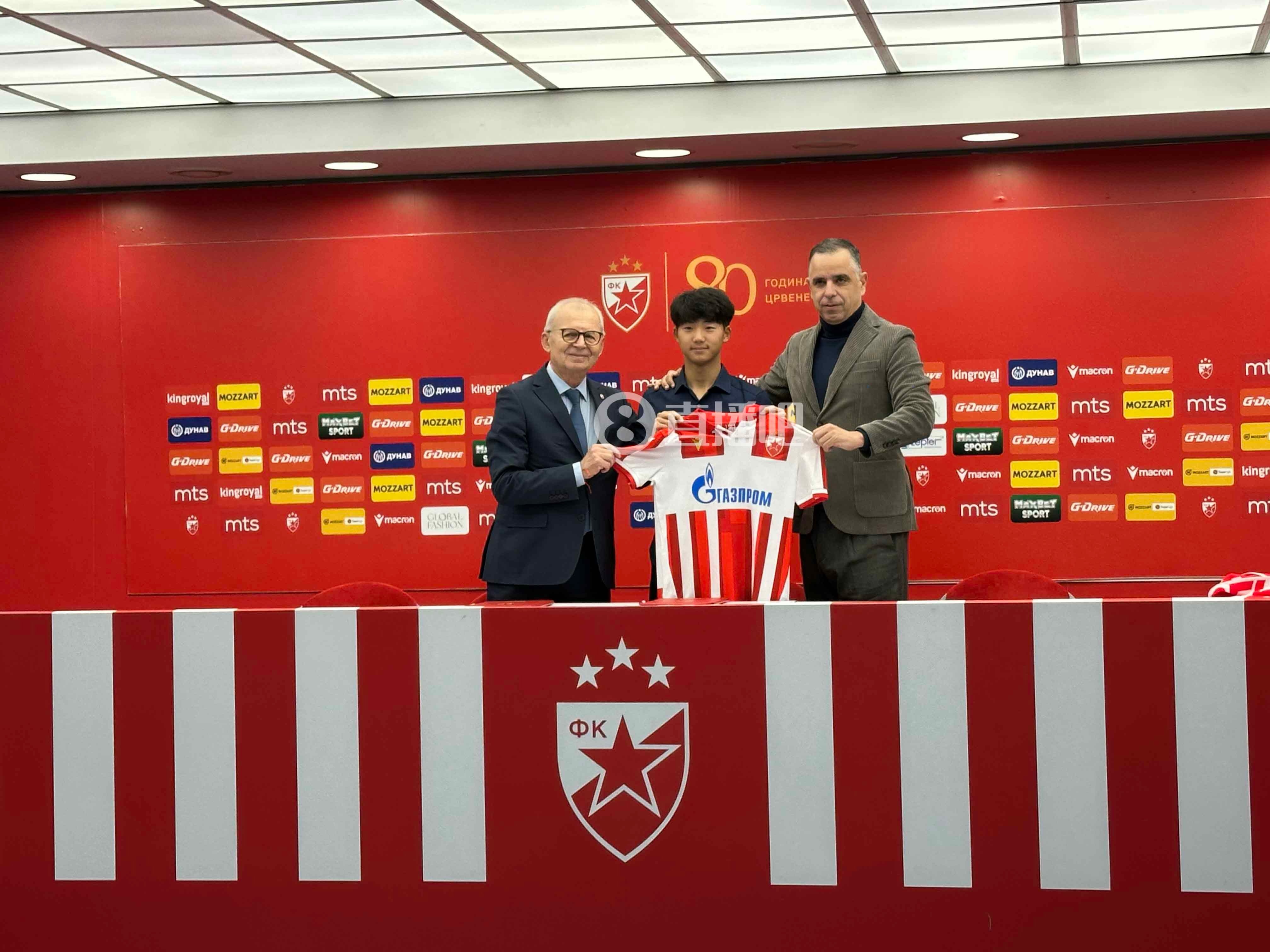 开云品牌-万项致谢：感谢所有帮助过我们的人，我们将脚踏实地继续努力