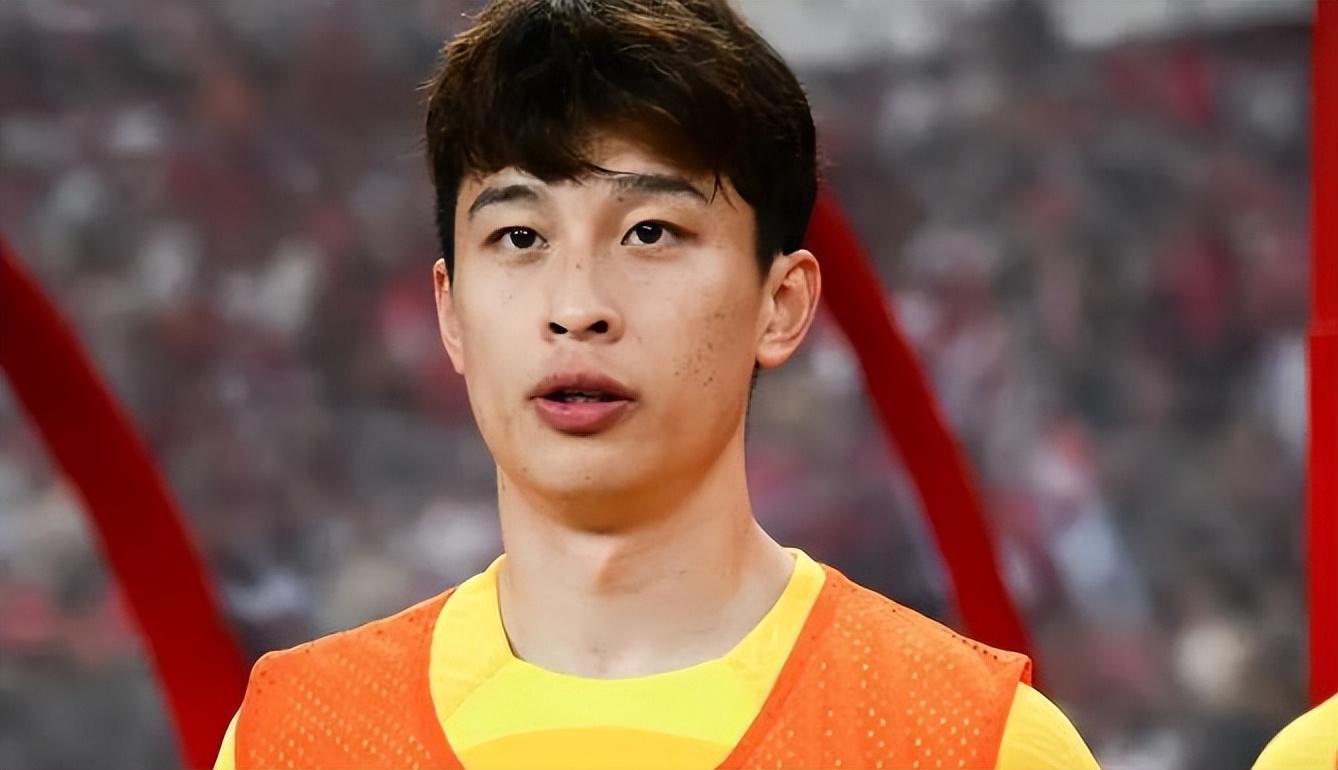 开云网址是什么-喜讯！国安一线队教练组有望迎来久违的本土新大鱼，曾留洋本菲卡